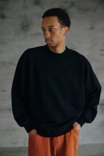 画像4: COMFORTABLE REASON " BOUCLE LOGO SWEAT " - BLACK (4)